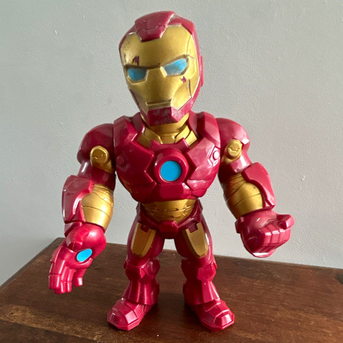 Iron man marvel franchise - iron,
