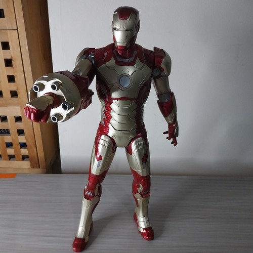 Hasbro iron man - hasbro,